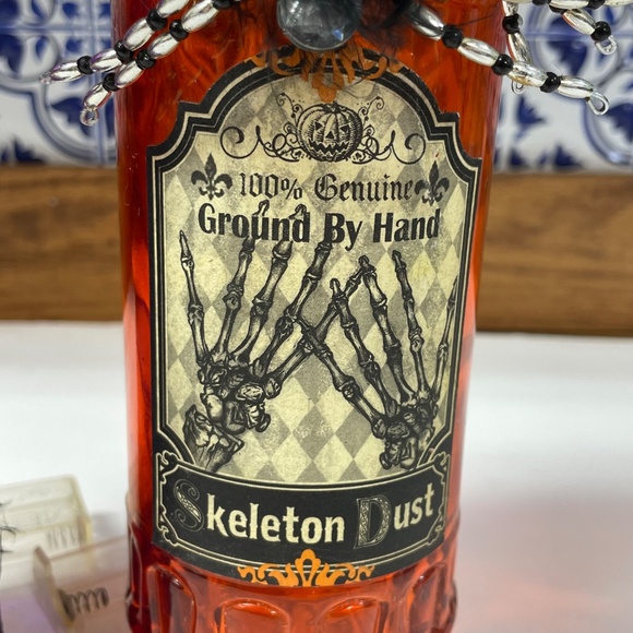 Halloween Decor Lot 5 Piece Light Up Bottles Plaques Witch Shoe Candle Holder - Picture 15 of 17